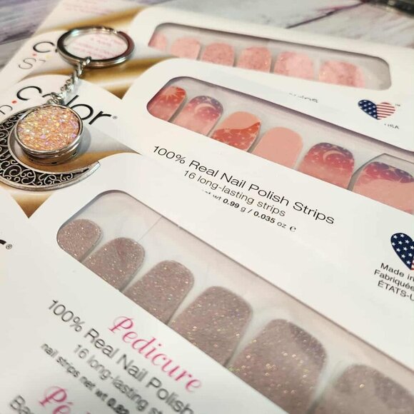 Retired Color Street- Mani Pedi bundle - Picture 1 of 8